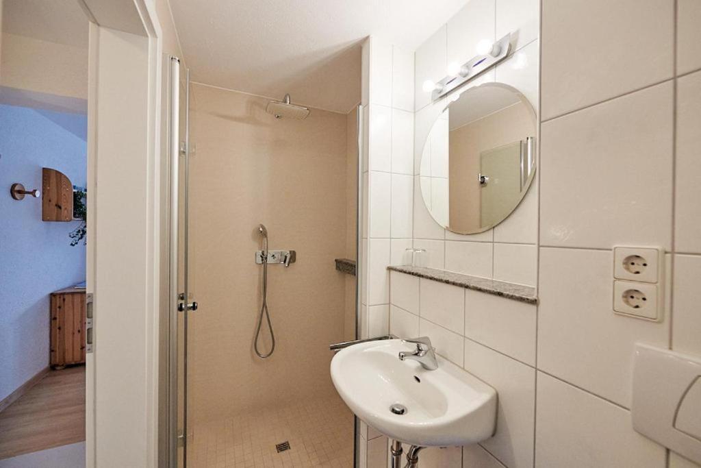 Gaestehaus Schiff Meersburg Room photo